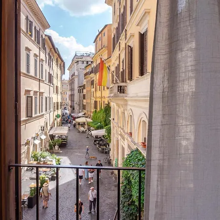 Navona Luxury Flat *